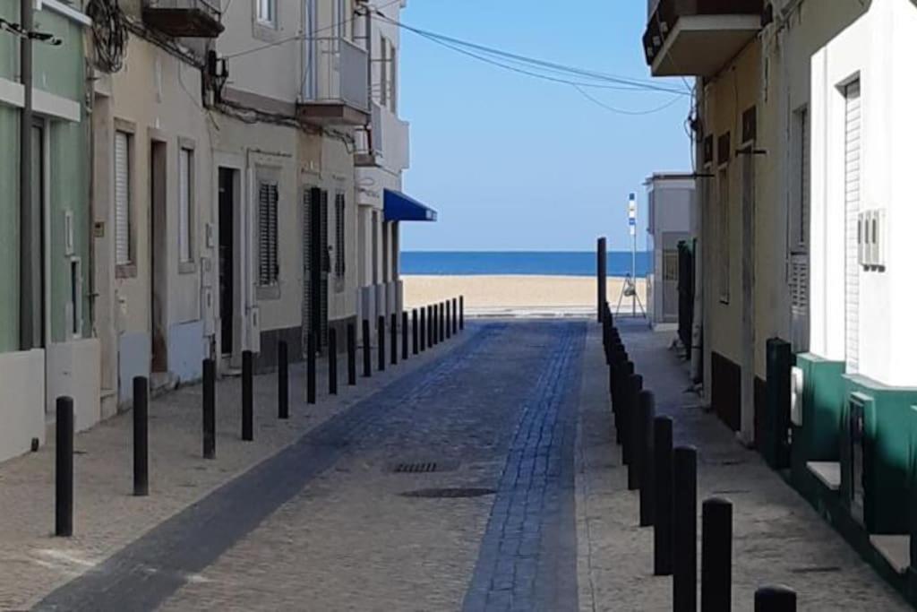 Beach House Alzira - Centro Historico Da Назаре Экстерьер фото